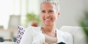 Female model for tooth extractions